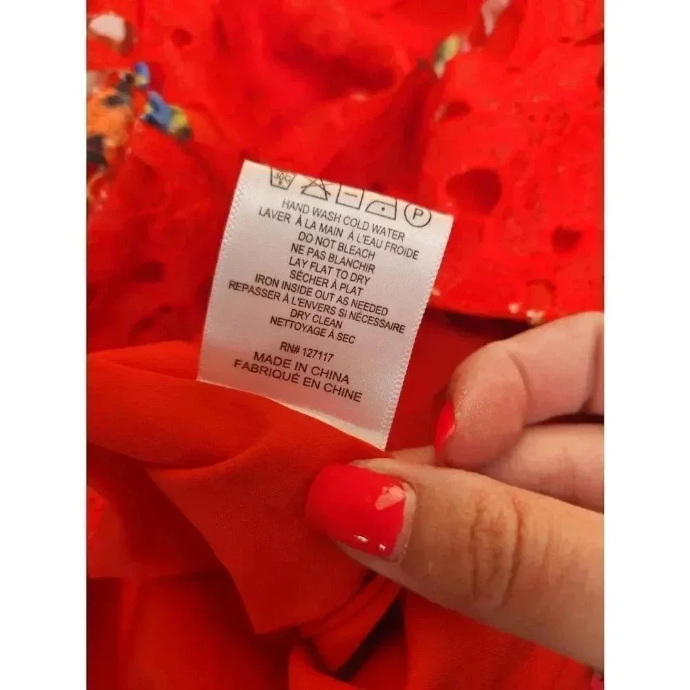 Bella Badgley Mischka Cynthia Red Floral Knee Length Dress Womens Size 4.